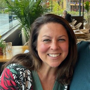 Meet your Posher, Aja